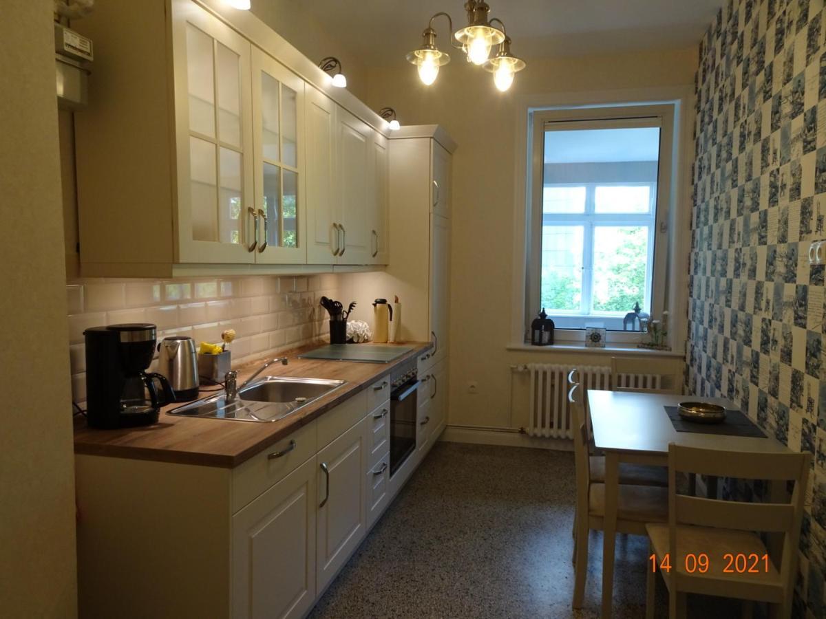 Schoene Ferienwohnung In Der City Koenigswohnung Jun Киль Экстерьер фото